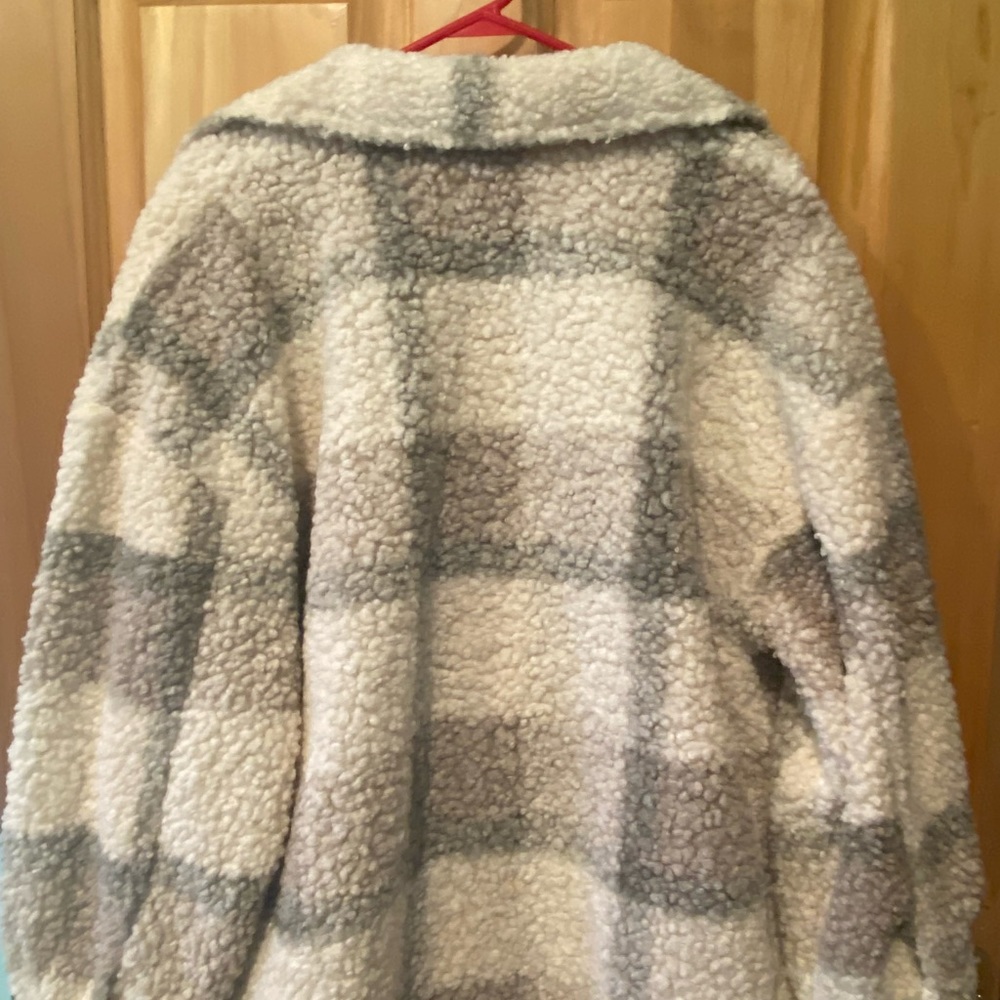 Shacket-Neutral grey and khaki, oversized, super comfy!